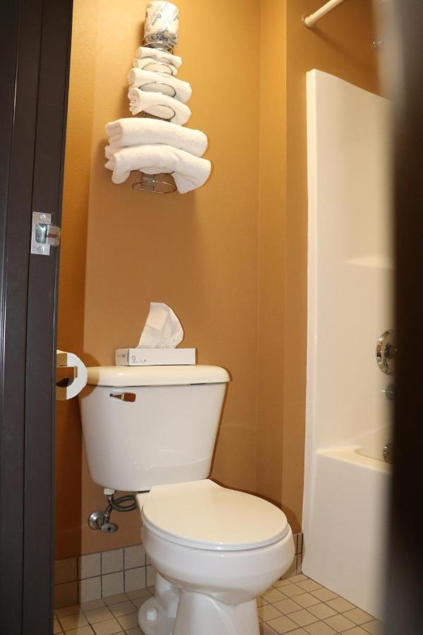 Prairie Inn Holmen La Crosse Area Εξωτερικό φωτογραφία