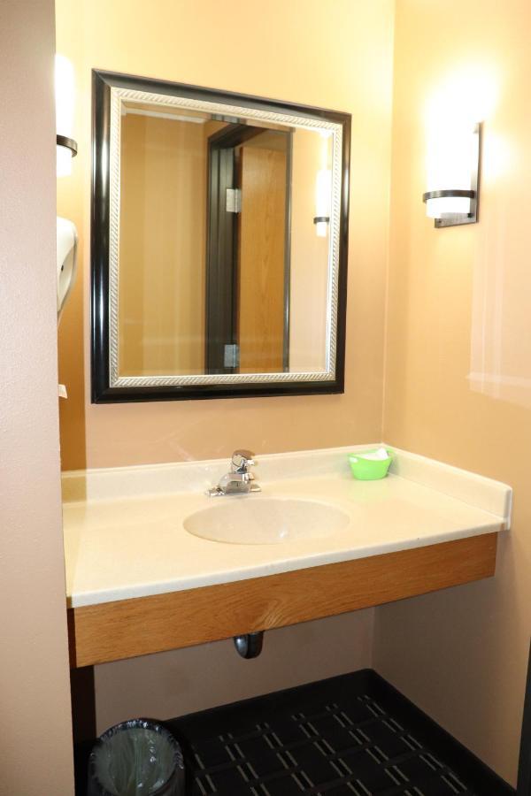 Prairie Inn Holmen La Crosse Area Εξωτερικό φωτογραφία